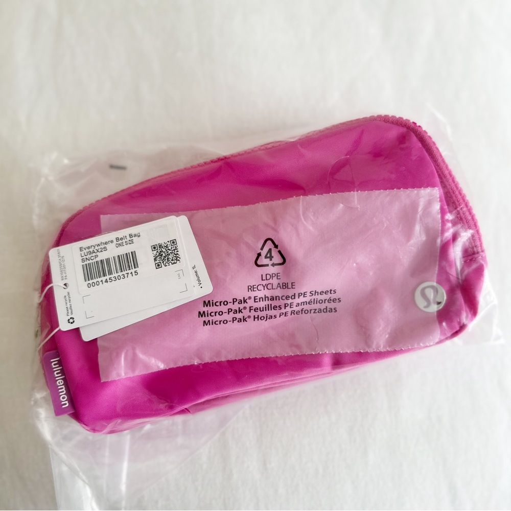 NWT Authentic lululemon Everywhere Belt Bag in Sonic Pink